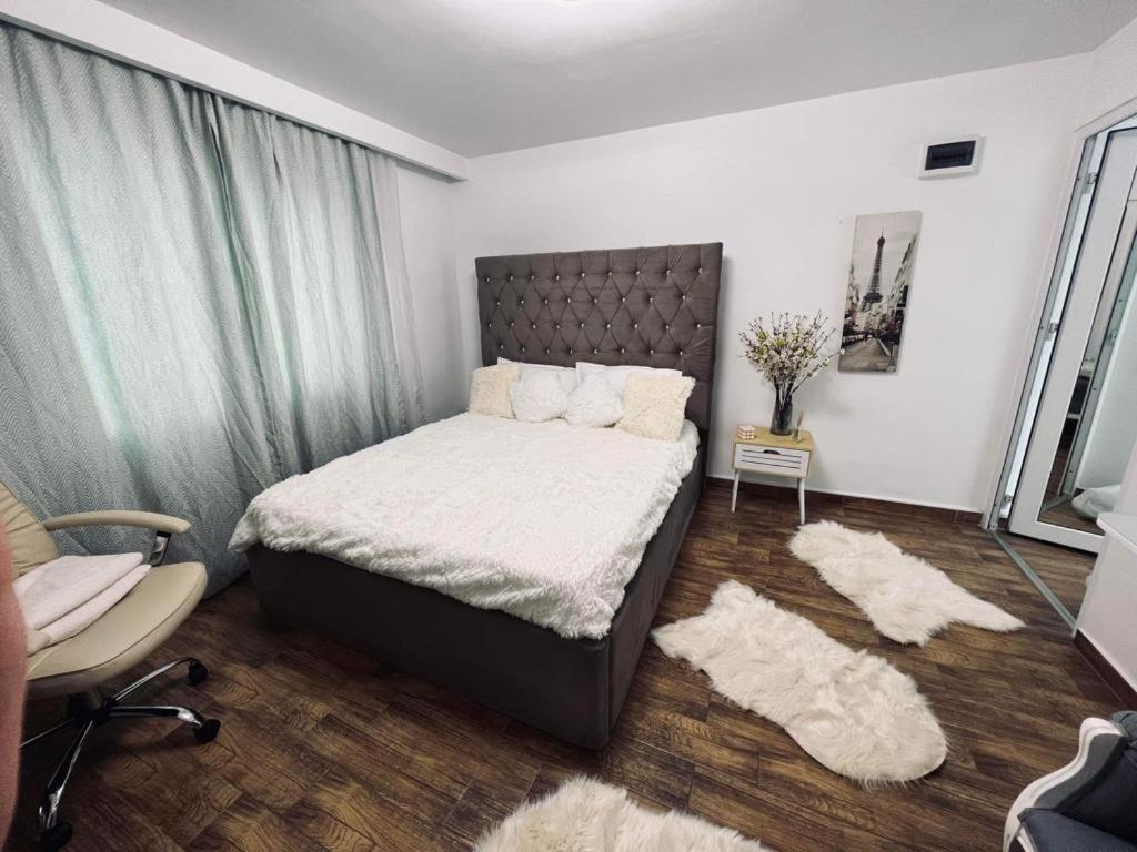 Pensiunea Eva -Tatarasi Iasi Exterior foto
